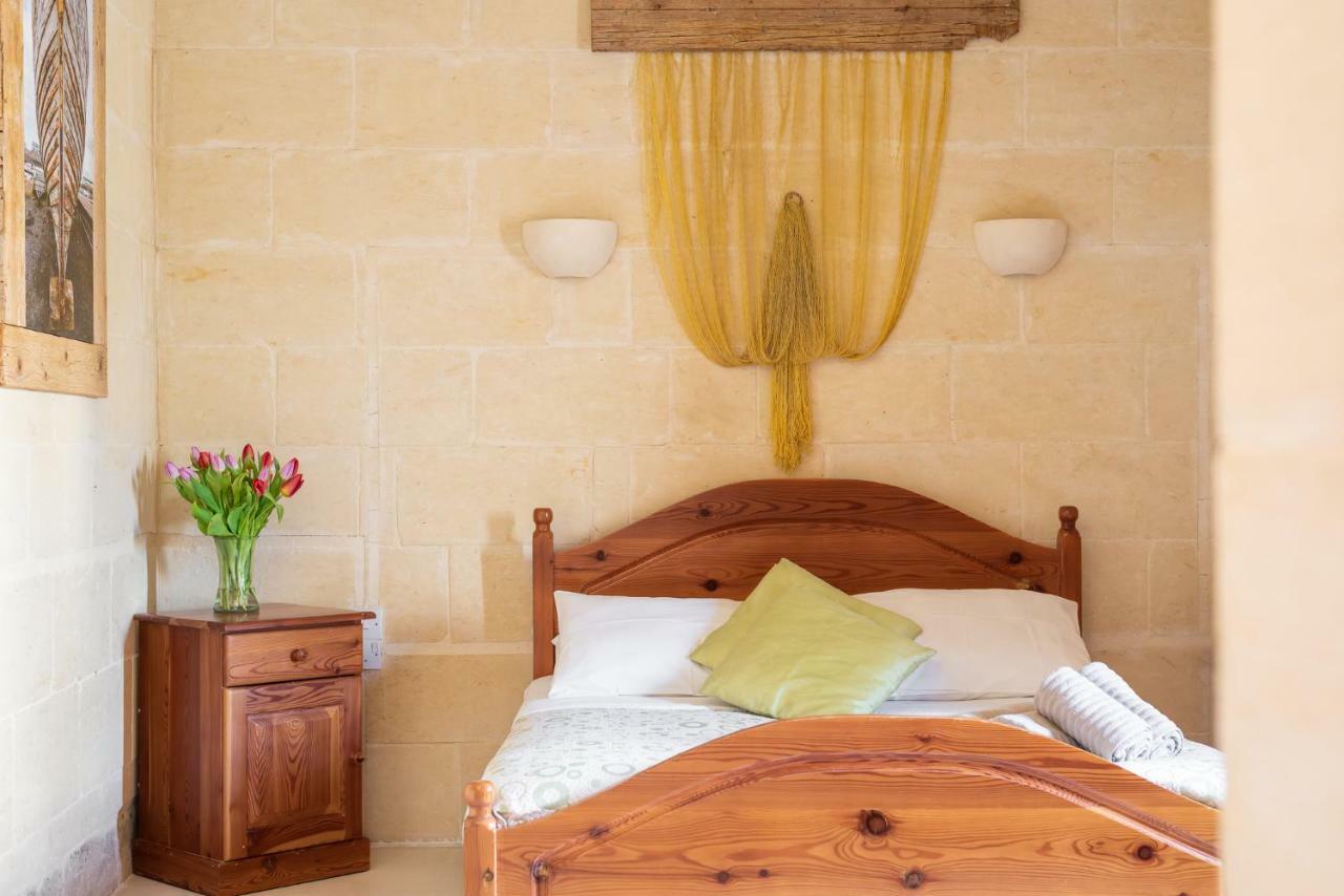 Mood Farmhouse B&B Għarb Dış mekan fotoğraf