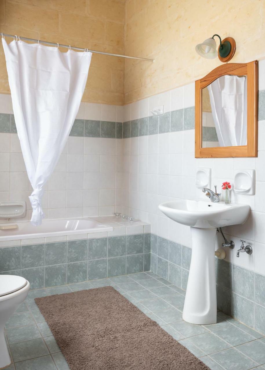 Mood Farmhouse B&B Għarb Dış mekan fotoğraf